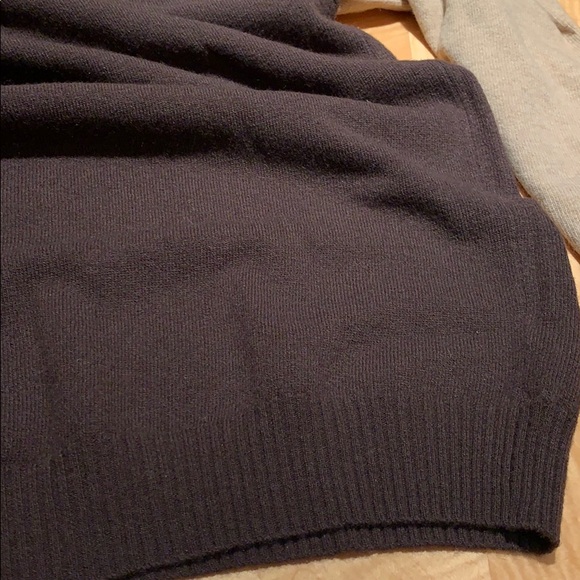 Looney Tunes edition brown & cream; 2 button clean - Picture 12 of 14